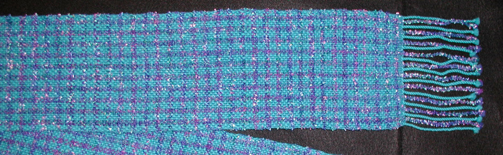 Plain weave scarf