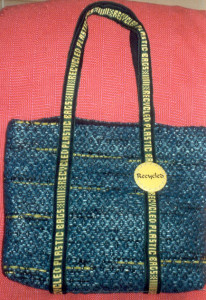 Plastic weft tote bag